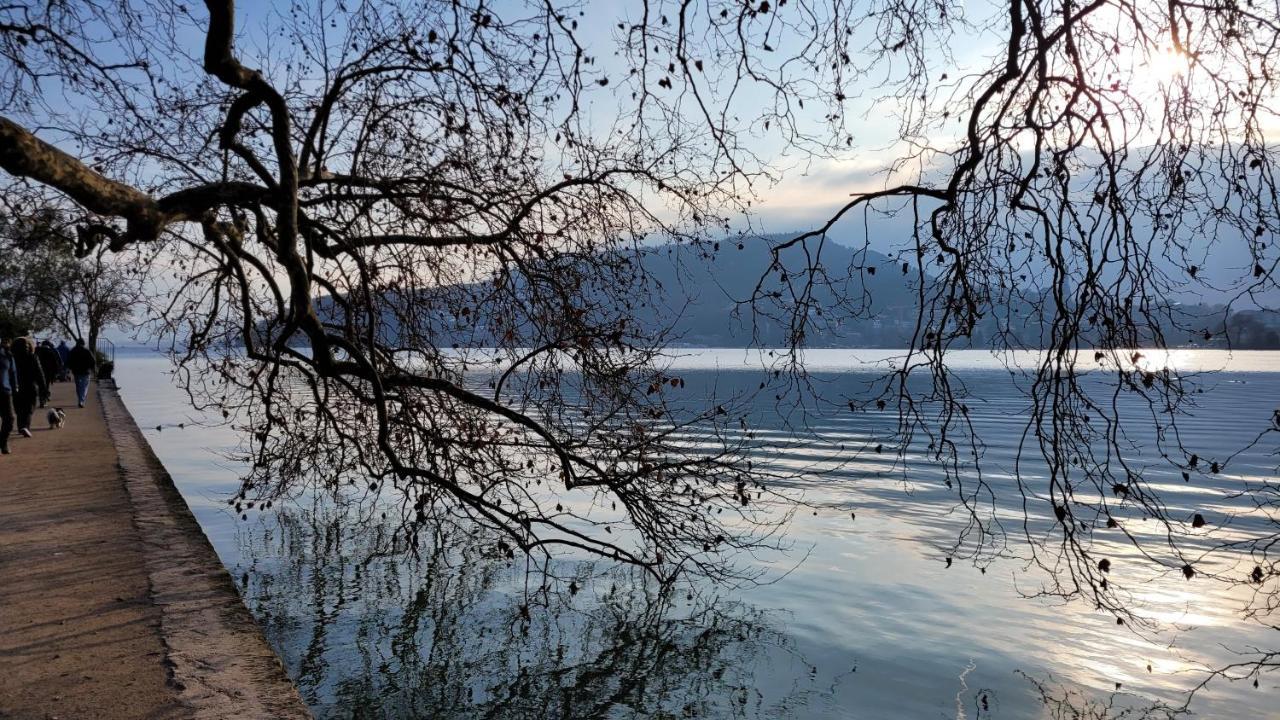 Annecy Lake Central المظهر الخارجي الصورة