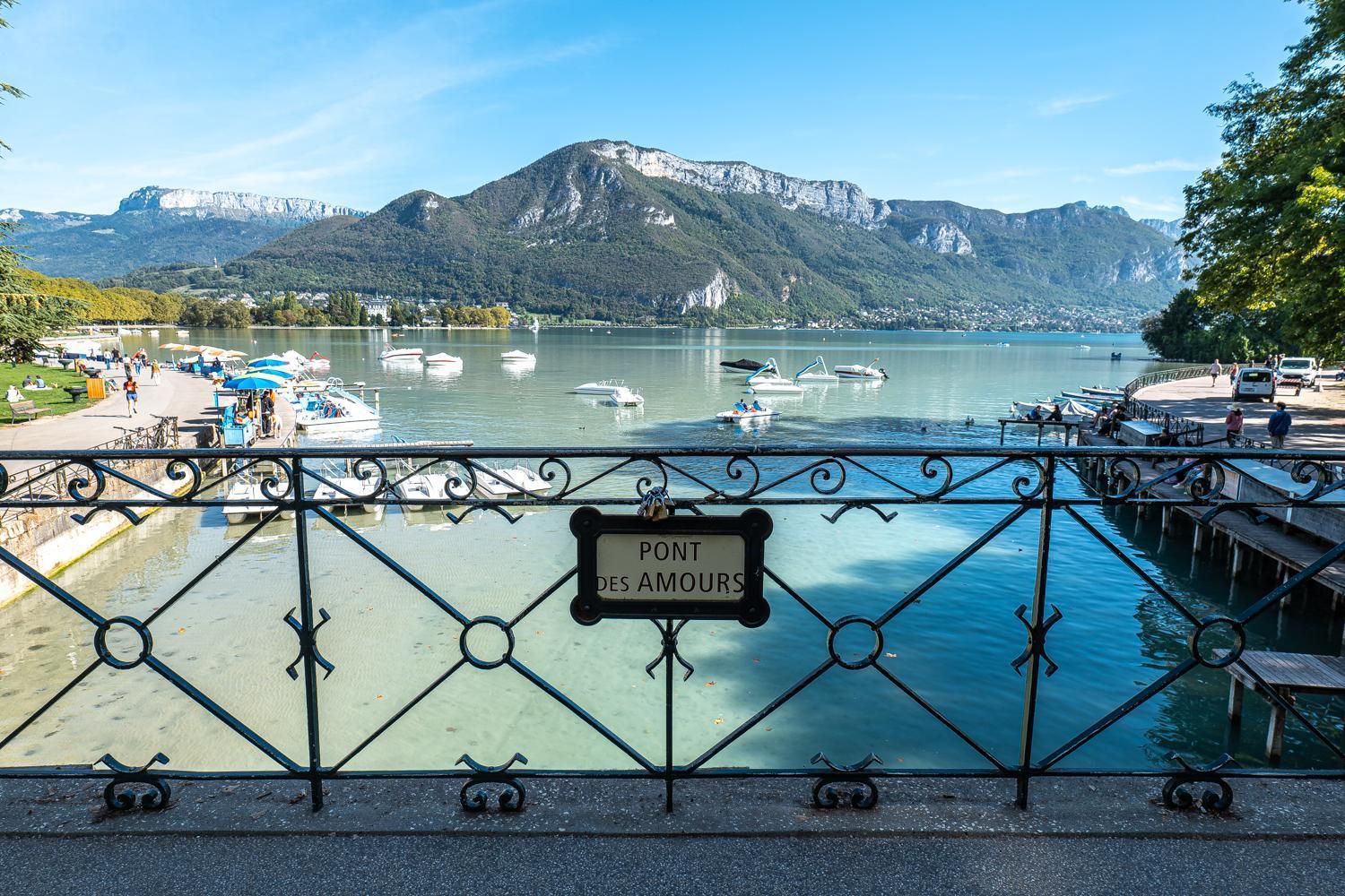 Annecy Lake Central المظهر الخارجي الصورة
